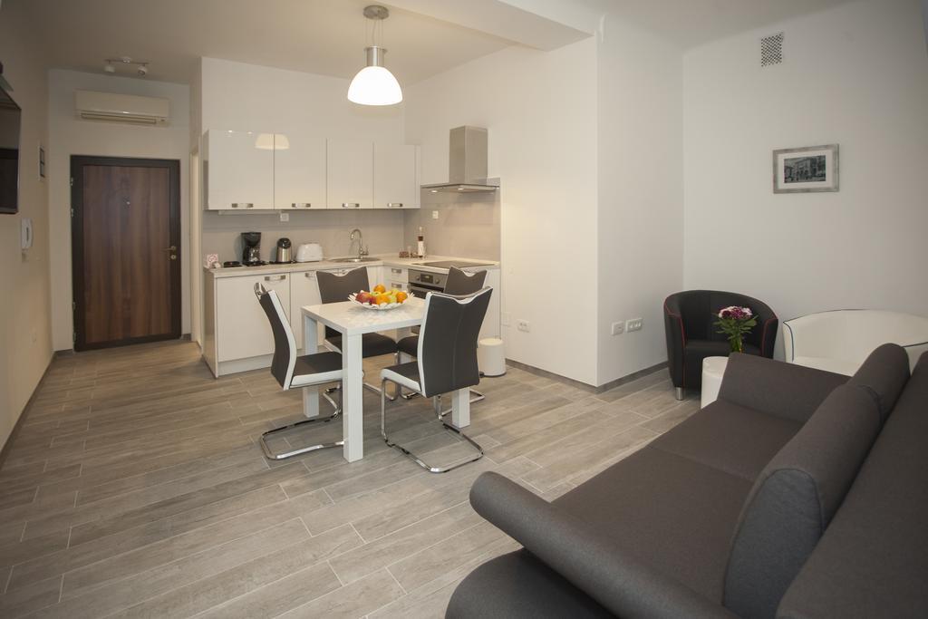Old Square Apartment Split Ngoại thất bức ảnh