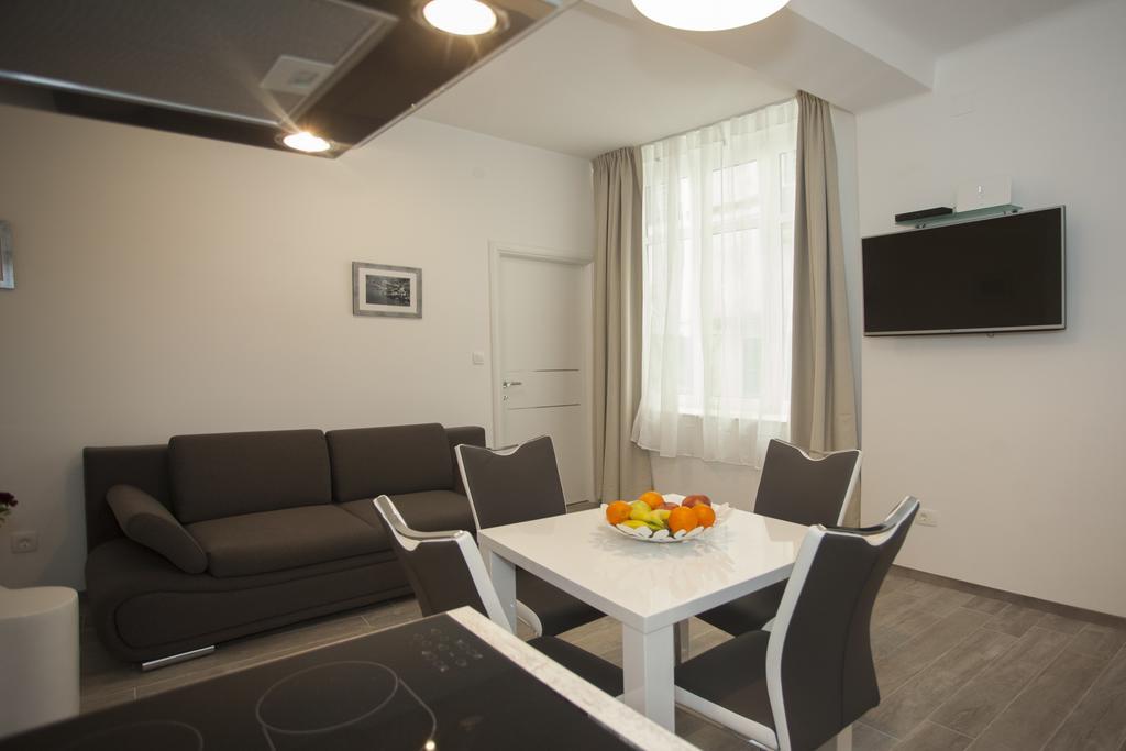 Old Square Apartment Split Ngoại thất bức ảnh