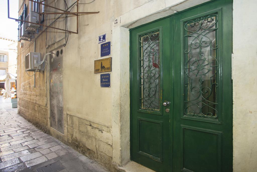 Old Square Apartment Split Ngoại thất bức ảnh