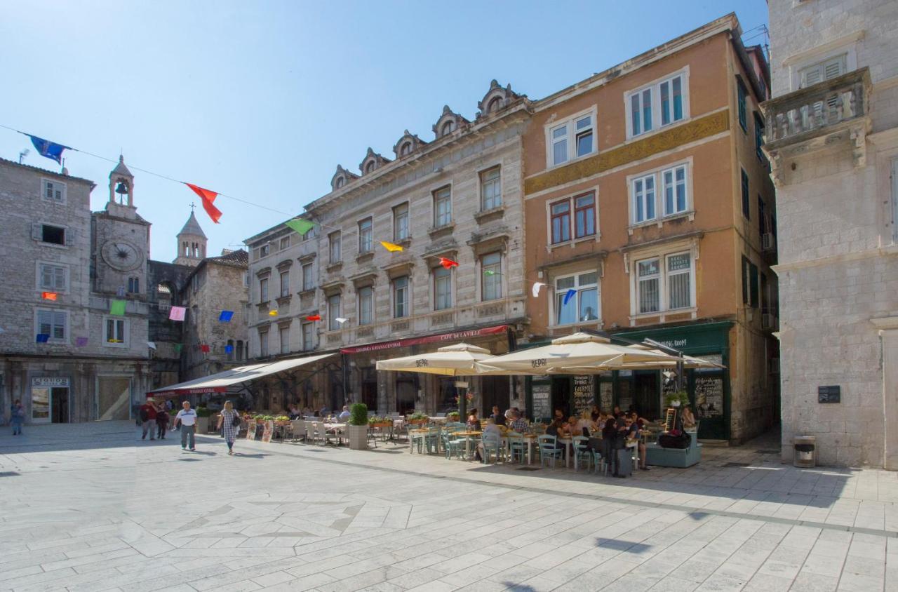 Old Square Apartment Split Ngoại thất bức ảnh